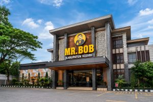 Gedung Mr Bob Kabupaten Kediri Pusat Belajar Bahasa Inggris