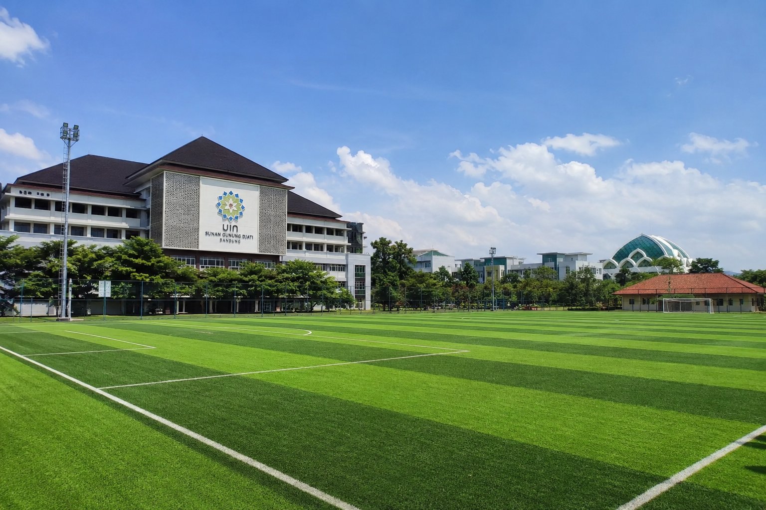 Lapangan UIN Sunan Bandung